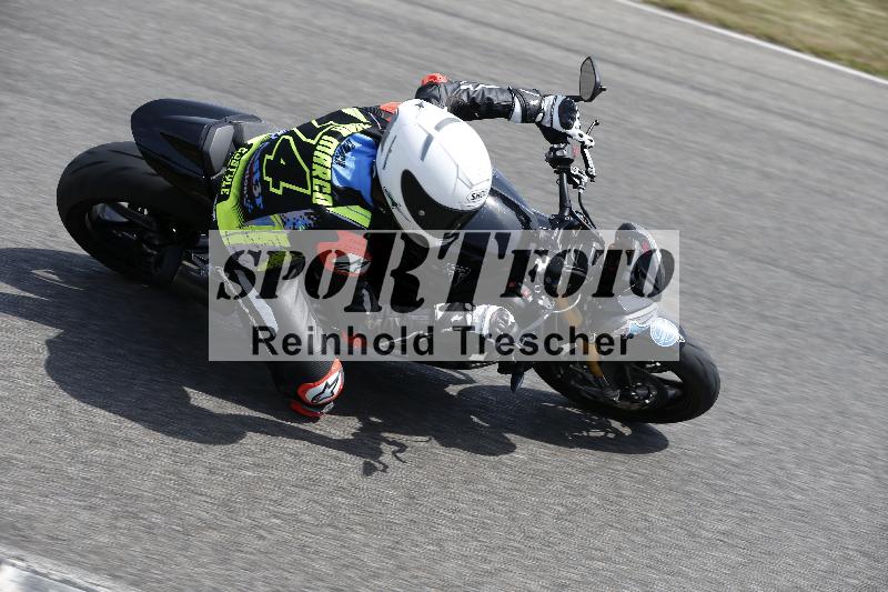 /30 23.06.2025 Get Faster Caremotion ADR/Rider Academy gruen/74